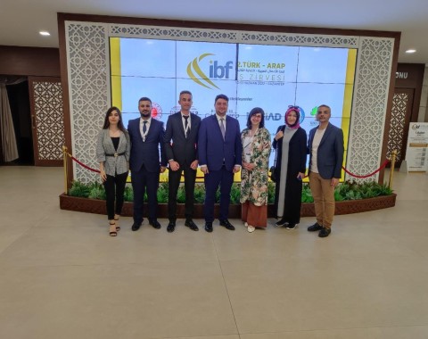 قمة الأعمال التركية-العربية الدولية الثانية